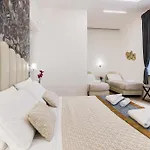 Navona Relais Рим