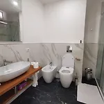 לינה וארוחת בוקר Navona Relais