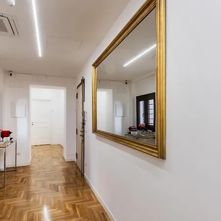 Navona Relais Bed & Breakfast 4*