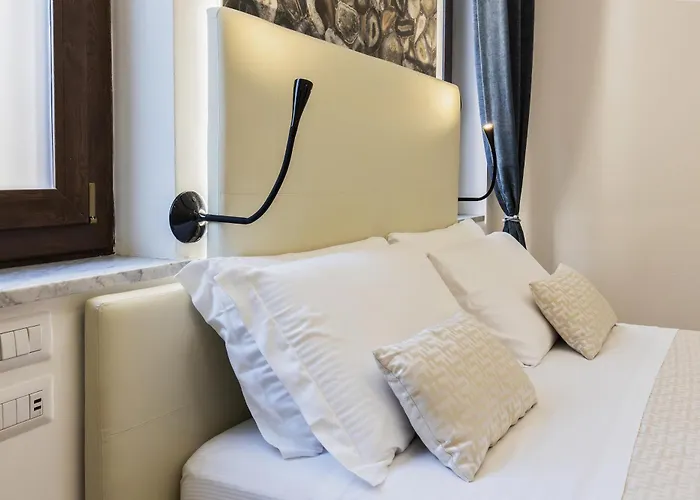 לינה וארוחת בוקר Navona Relais רומא