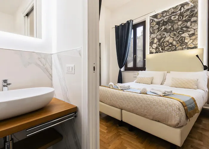 לינה וארוחת בוקר Navona Relais 4*