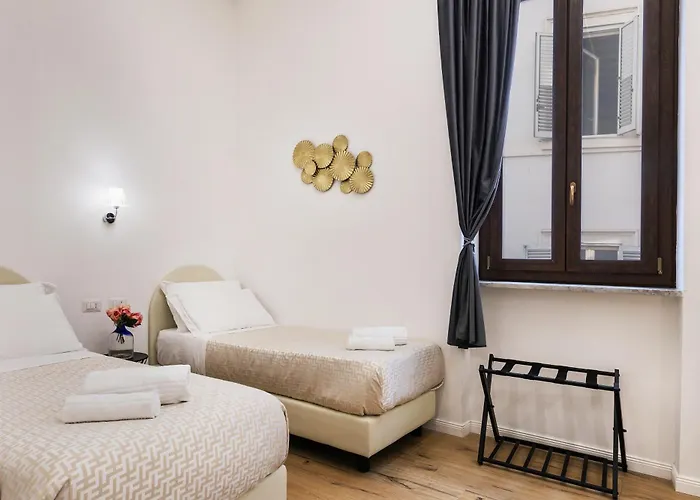 לינה וארוחת בוקר Navona Relais 4*