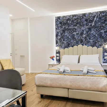 Nocleg ze śniadaniem Navona Relais 4*